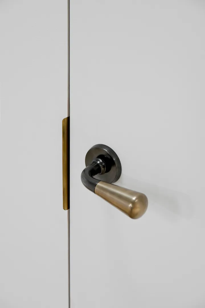 Levant Lever Handle (LV1222.02) in Dark Bronze Waxed - DBZW & Mid Antique Brass Waxed - MABW In Situ