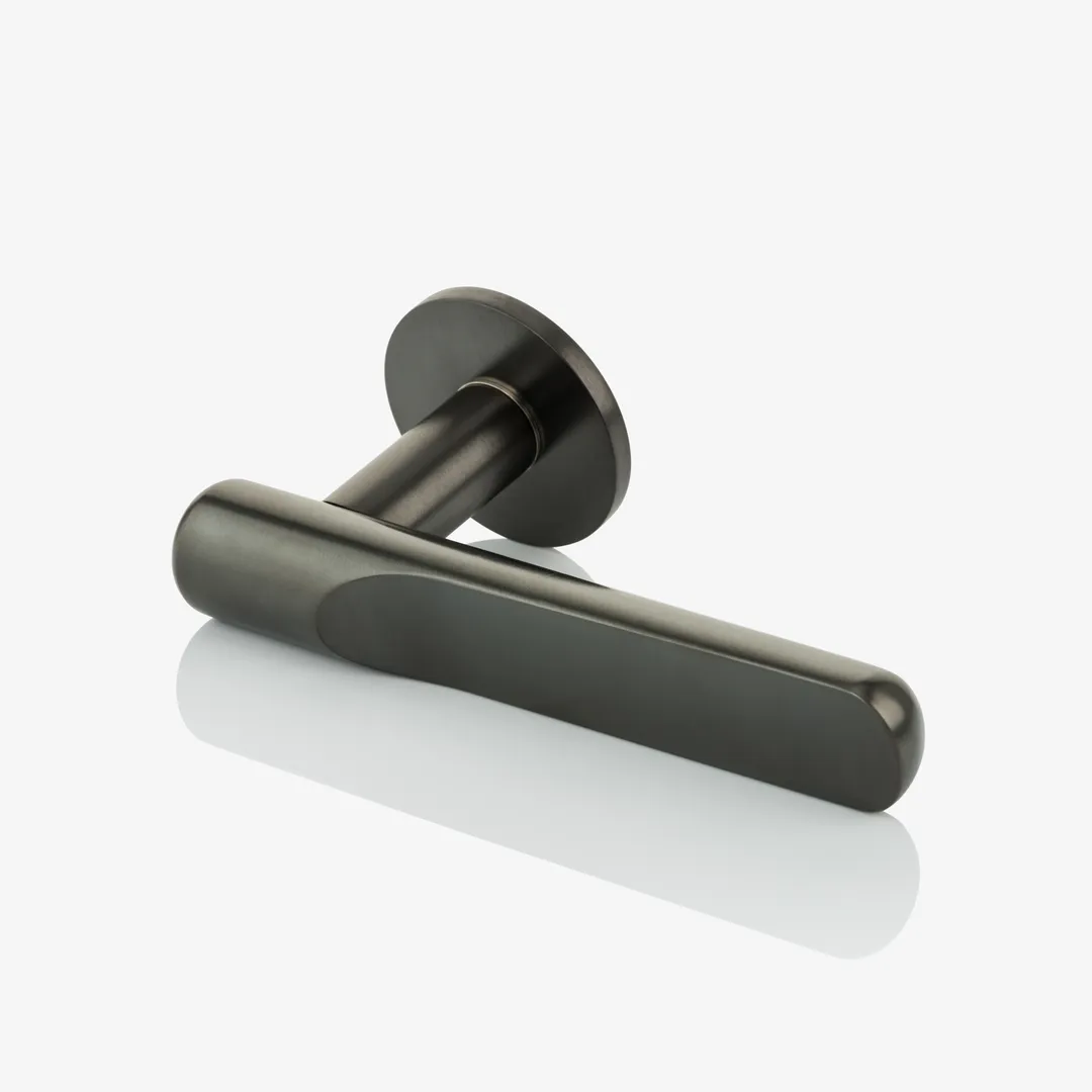 Contour Solid Brass Lever Handle