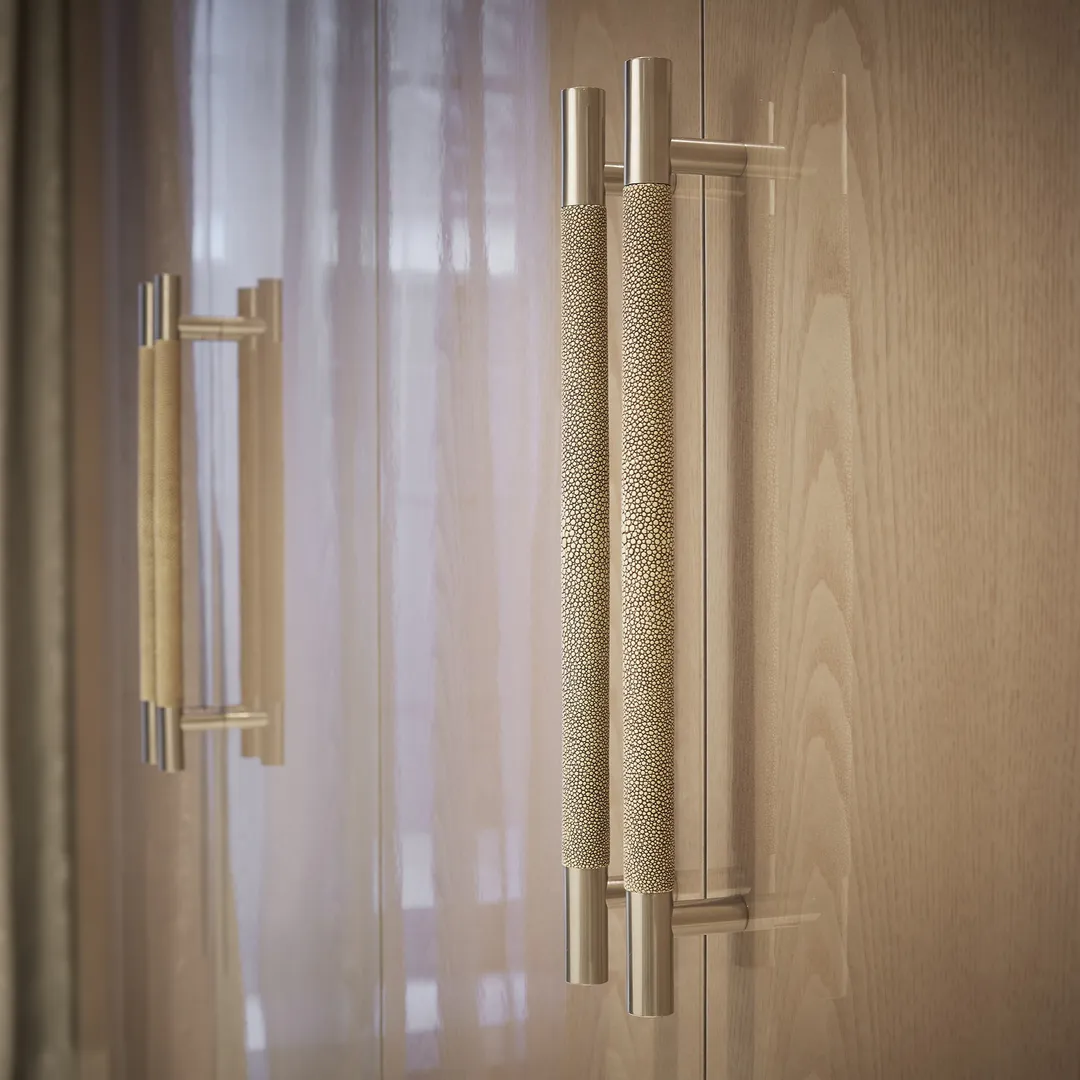 Bespoke Gallery Crop - Beau House - Bedford Door Pull (DP1004) with Bespoke Shagreen in Polished Nickel - PN