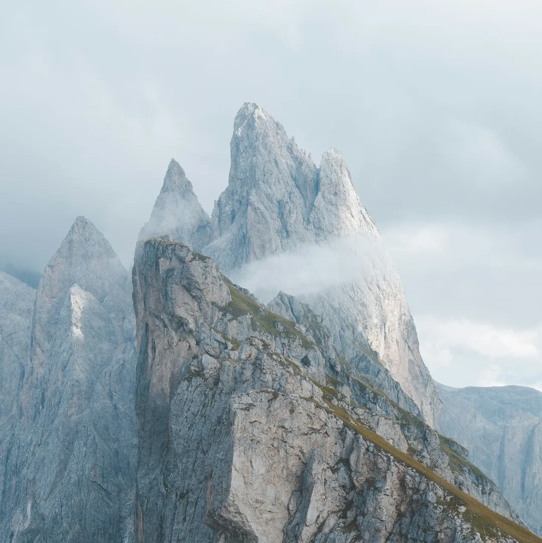 Square Crop - Tiro Inspiration Shot (Dolomites)