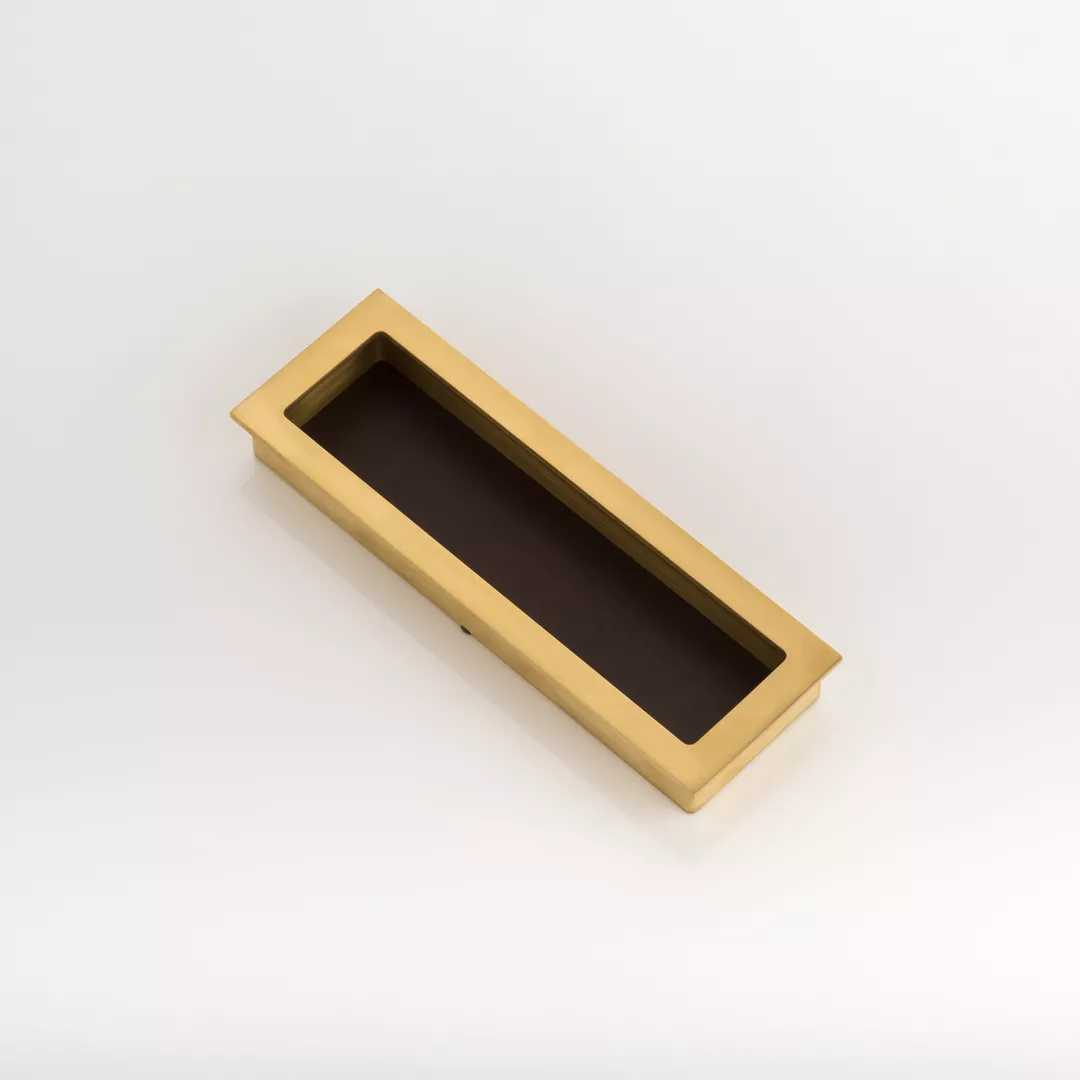Collett Recessed Pull with Leather