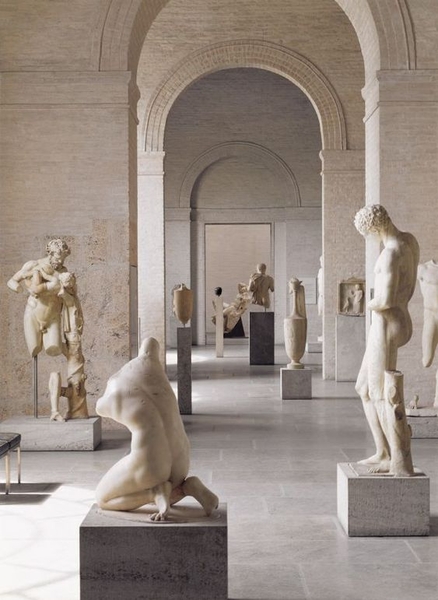 Contour Inspiration - Glyptothek Art Gallery, Munich, Germany