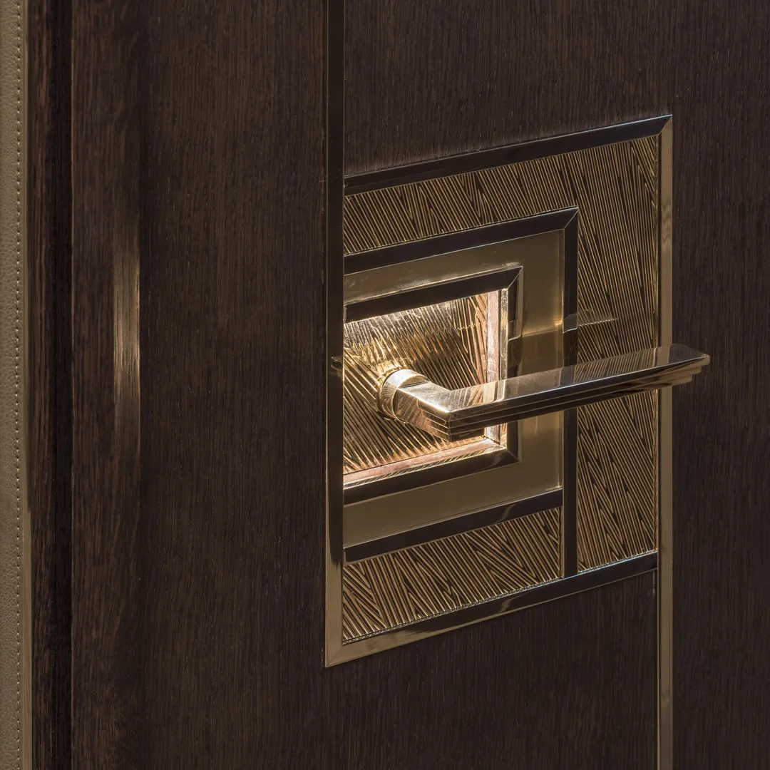 Bespoke Gallery Crop - 77 South Audley Street - Close Up of Bespoke Drayton Lever (LV1090) in Almond Gold