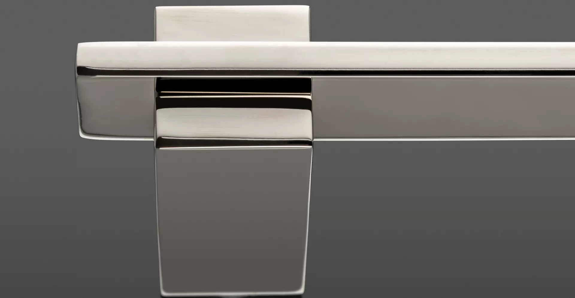 Holmes Door Pull (DP1001.02) BT in Polished Nickel - PN (Web Crop)