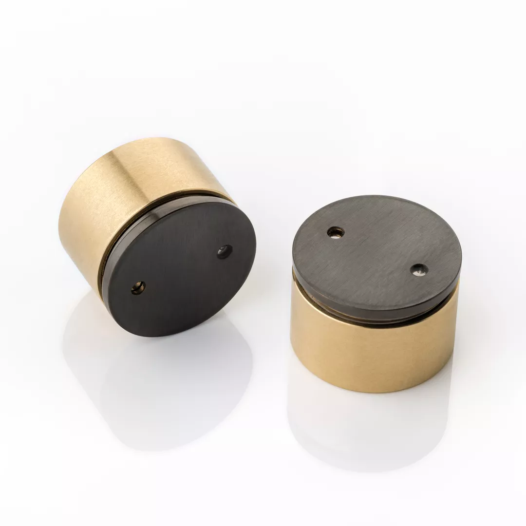 Adjustable Magnetic Cabinet Catch with Leather Pad