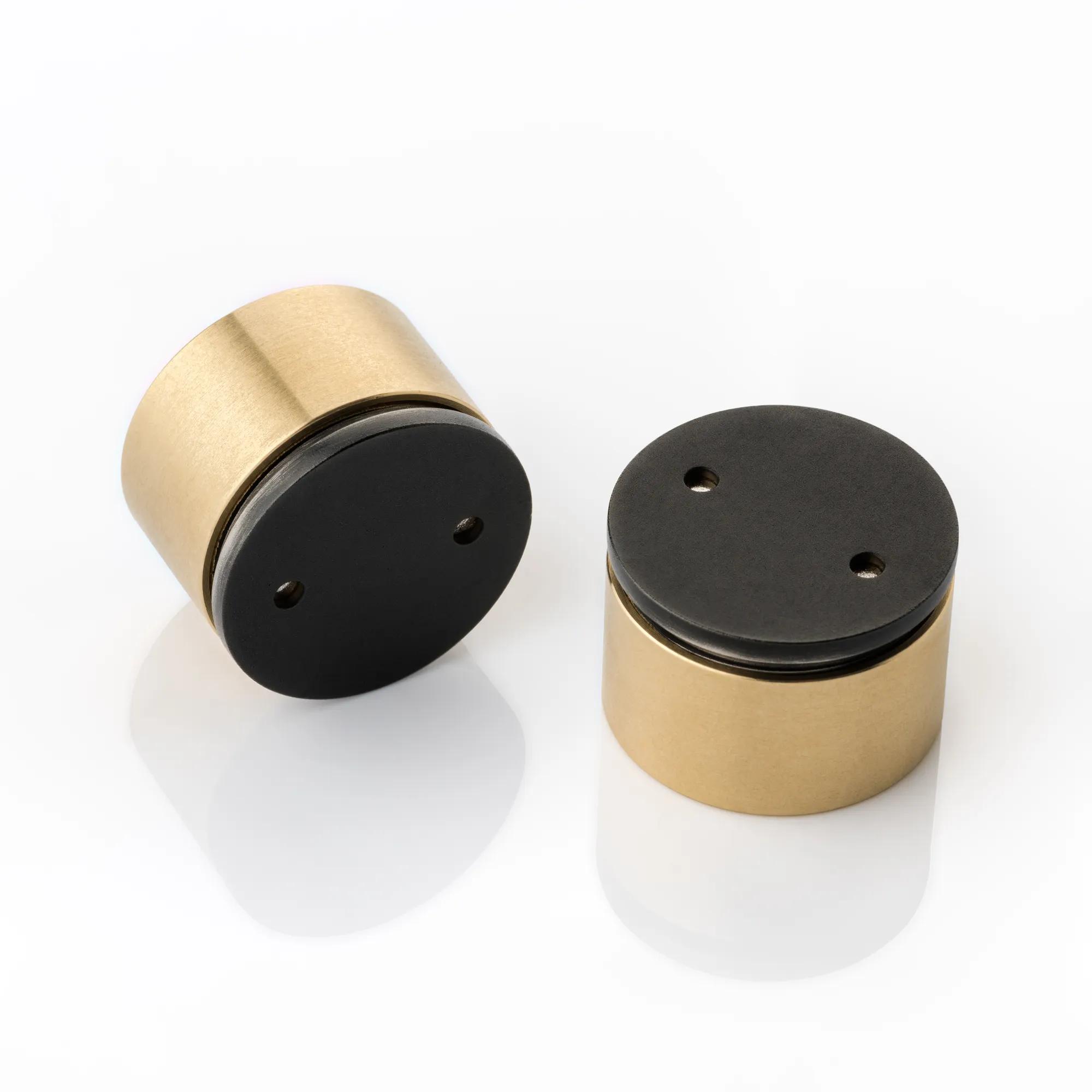 Magnetic-Catch-Designed-for-