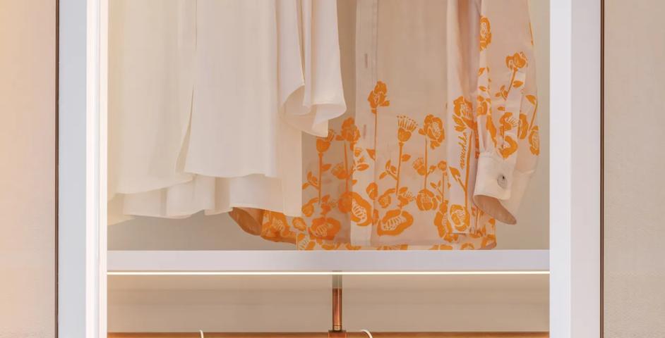 Dressing Room - Wardrobe with Fonteyn Cabinet Handles (CH1085), Round Hanging Rail (HR1004) & Support Bracket (HR1008) in Mid Antique Brass Waxed - MABW