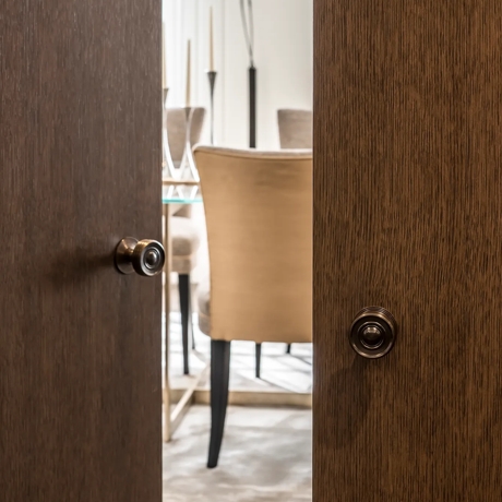 5-6 Connaught Place - Dining with Remmington Door Knob (DK1044) in Dark Bronze Waxed - DBZW