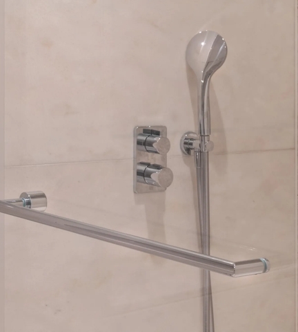 15 Bryanston Square - Shower Door with Arnold Towel Rail & Glass Shower Door Knob (BA1013) in Polished Chrome - PC