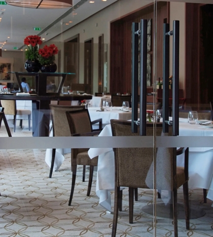 Royal Garden Hotel - Restaurant with bespoke door pull in Dark Bronze Waxed - DBZW