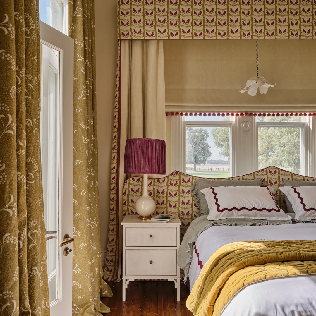 Warrnambool House – Bedroom with Darlington Lever (LV1158) in Mid Antique Brass Waxed - MABW