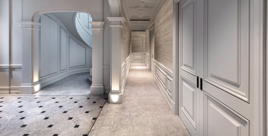 Grande la Demeure - Hallway with Dewhurst Recessed Pull Handle (SF1013) in Dark Bronze Waxed - DBZW