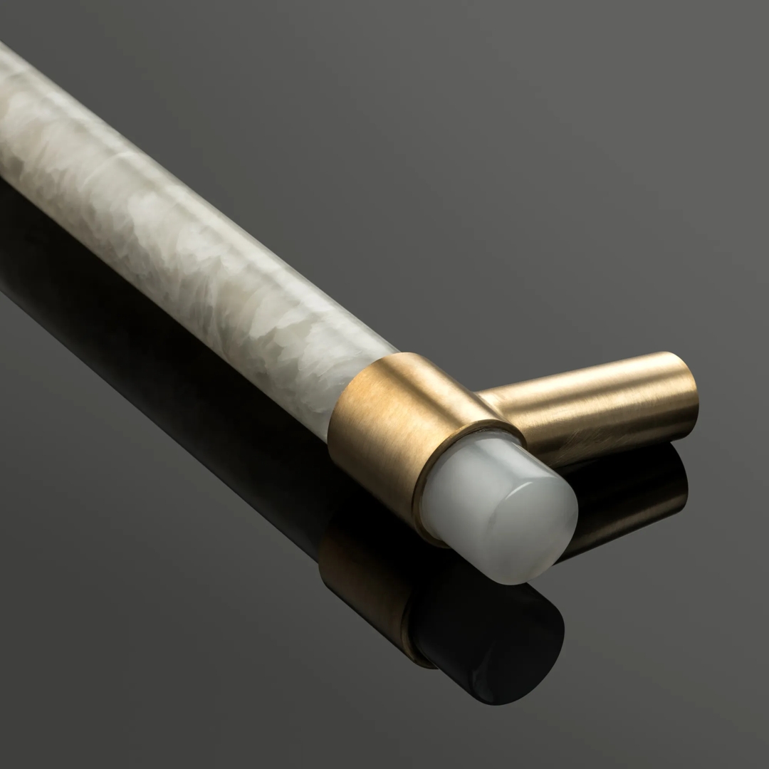 Collett Marble Door Pull (DP1053) in Brushed Brass Waxed - BBW & White Onyx Marble - WOM (Arty).