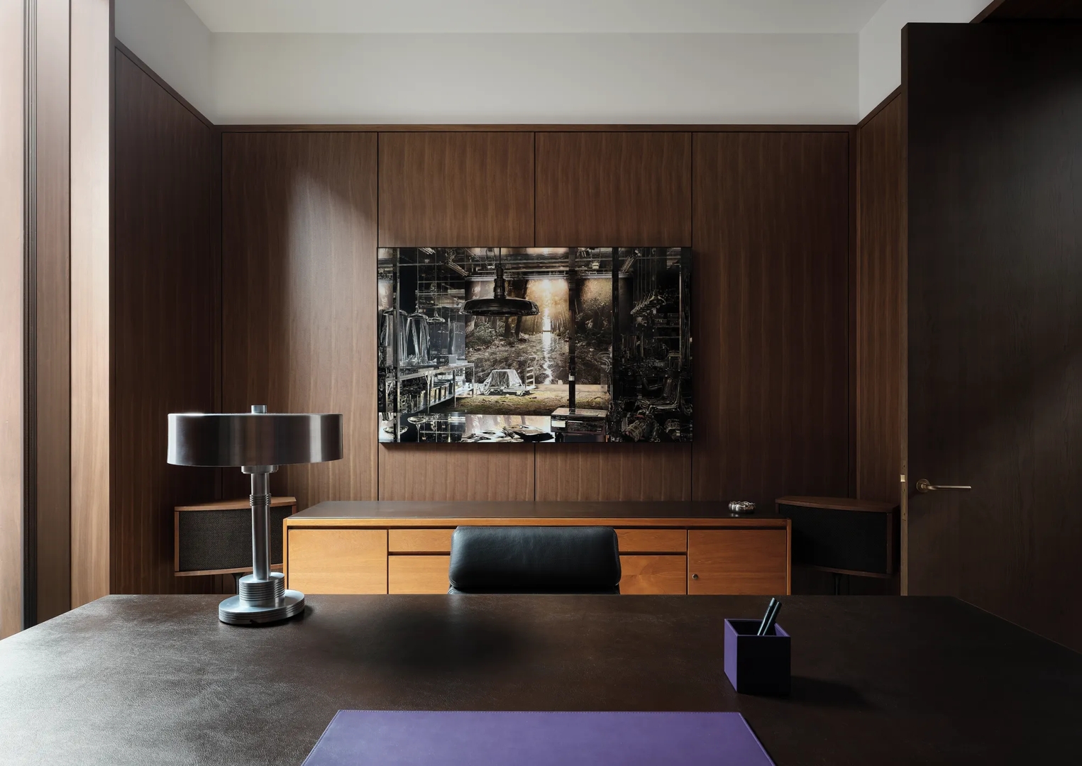 Maison sur le Lac - Study with Clerke Lever (LV1169) in Mid Antique Brass Waxed - MABW