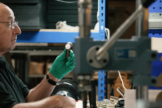 Julian assembling a Collett Marble T-Bar Pull (CP1105)