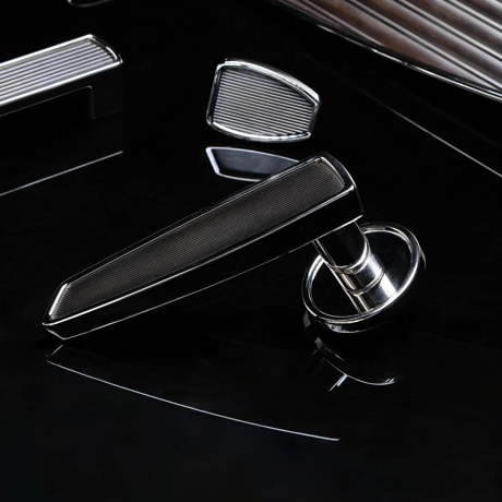 Mount (LV1227),(CP1169),(CP1170),(DP1082),(CH1133)  in Dark Bronze Waxed & Polished Chrome