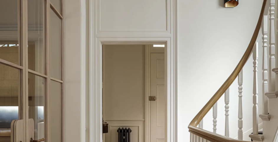 De Vere House (Victoria Road) - Hallway & Staircase with Darlington II Lever Handles (LV1160) in Mid Antique Brass Waxed - MABW