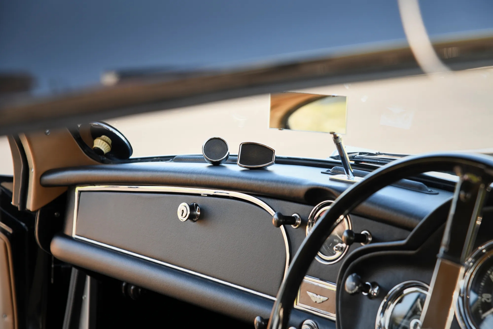 Aston Martin DB MKIII Dashboard