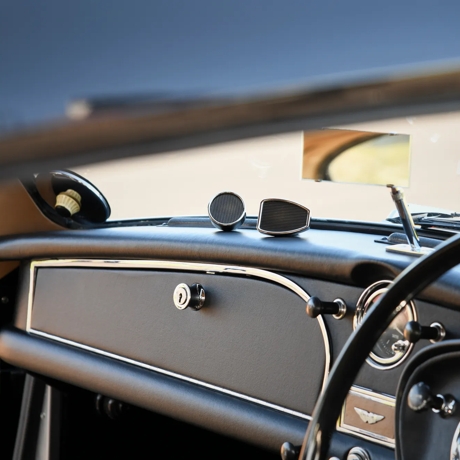 Aston Martin DB MKIII Dashboard