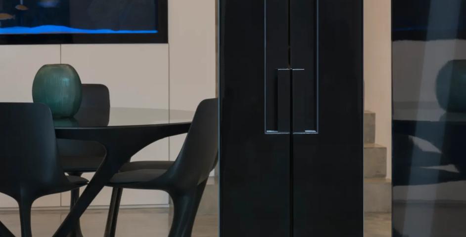 6 GP - Dining with Recessed Pull Handle and End Pull (SF1068) in a bespoke size in a black powder coat