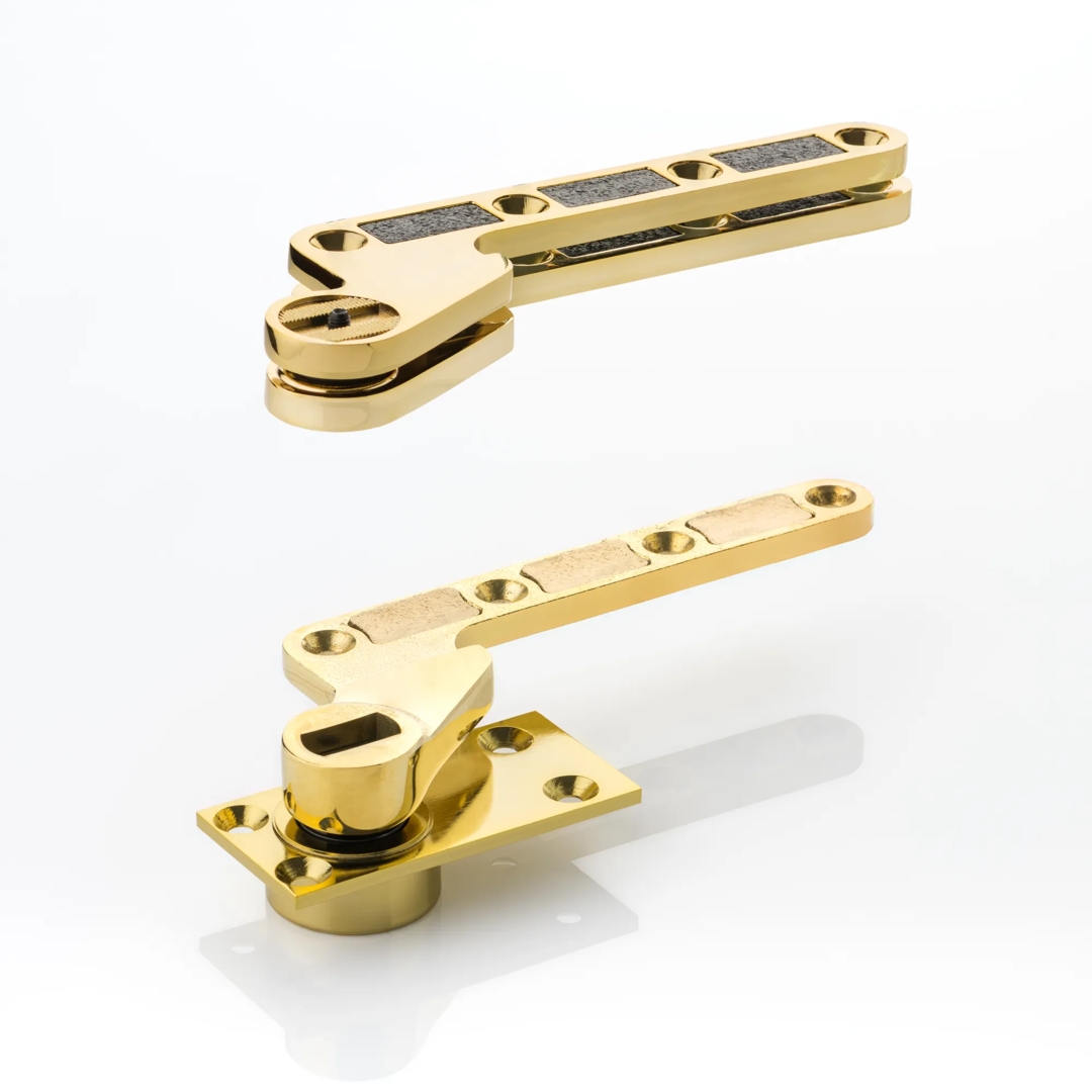 Floor & Frame Pivot with Single Way Arm Set (PV1010) in Polished Brass Waxed - PBW on a white background (2).