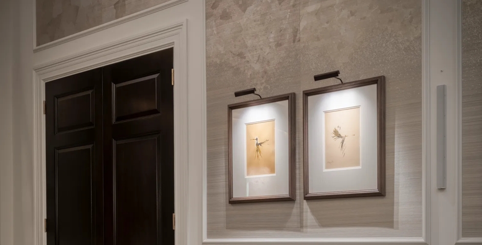 Belgravia Residence (Eaton Square) - Living Room with Montgomery Diamond Knurl Lever Handle (LV1142) in Mid Antique Brass Waxed - MABW