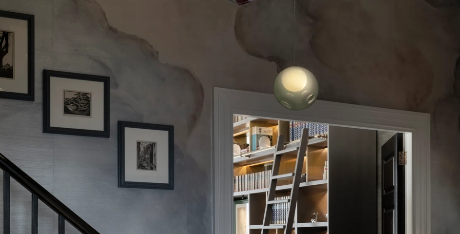 Belgravia Residence (Eaton Square) - Hallway with Montgomery Diamond Knurl Lever Handle (LV1142) & Ethan Hinge (HG1038) in Mid Antique Brass Waxed - MABW