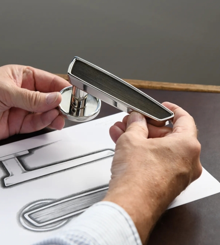 Mount Lever with Sketch (LV1227) in Dark Bronze Waxed & Polished Chrome