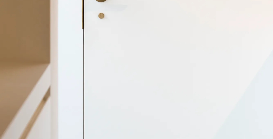 10 Hill Road - Hallway with Fonteyn Lever (LV1045) & Minimalist Release (RL1028) in Brushed Brass Waxed - BBW