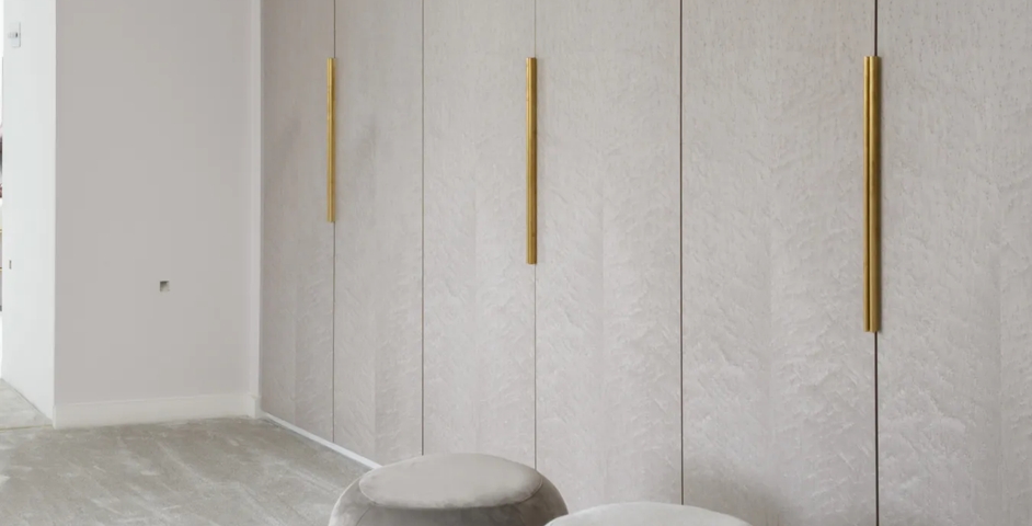 High Bank House, Alderley Edge - Dressing Room with Round Edge Pull (EP1005) in Brushed Brass Waxed - BBW