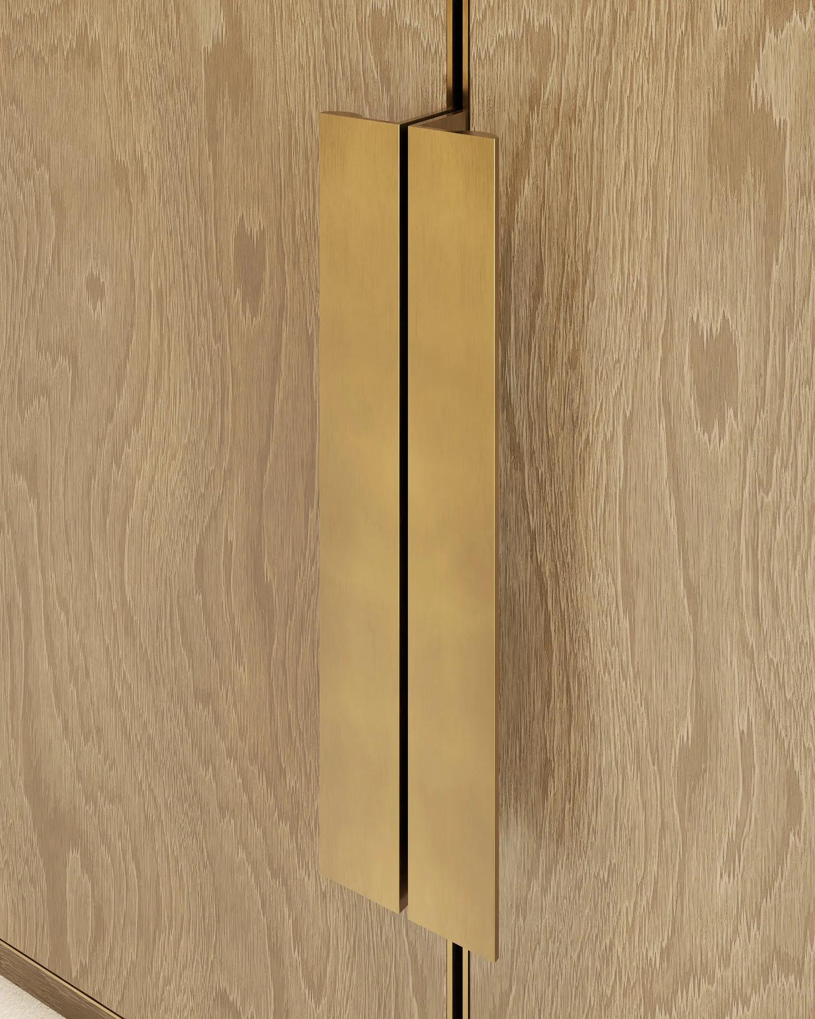 Cabinet-Doors-with-Moon-Edge-