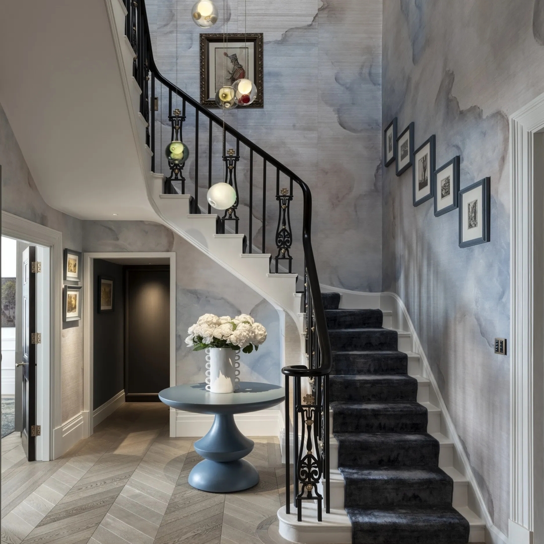 Belgravia Residence (Eaton Square) - Hallway with Montgomery Diamond Knurl Lever Handle (LV1142) and Ethan Hinge (HG1038) in Mid Antique Brass Waxed - MABW