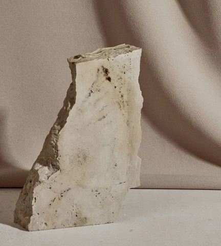 Contour Inspiration - Block of stone with draped background